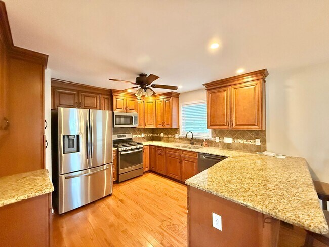 Building Photo - **OFFERING WAIVED APPLICATION FEES & $250 ...