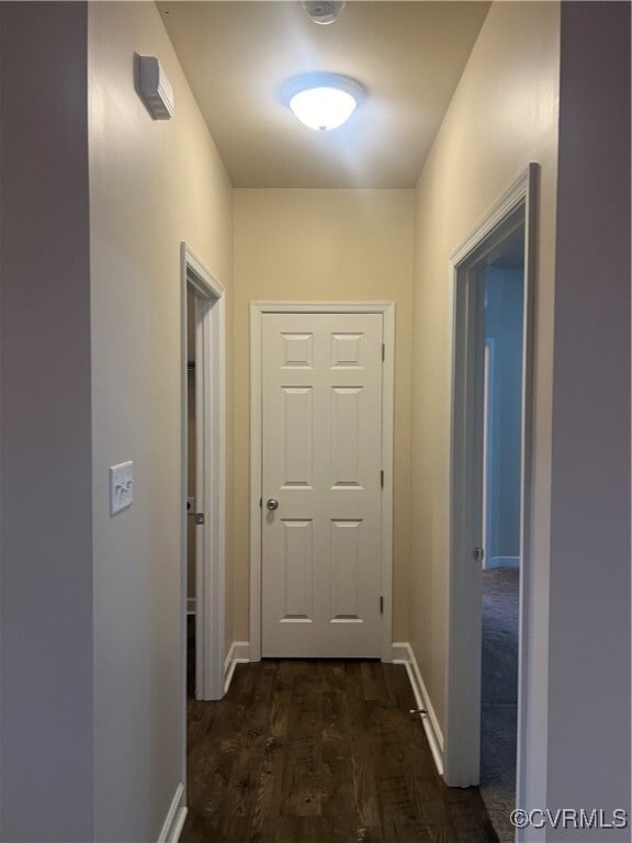 Building Photo - 903 Yellowstone Dr