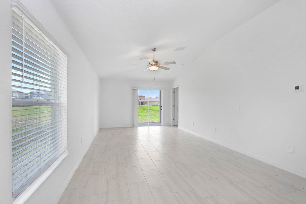 Building Photo - 11545 Radiant Shr Lp