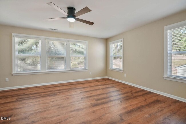 Building Photo - 2120 Junewood Ln