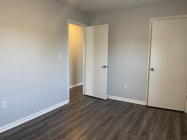 Building Photo - 1251 Sumner Ave