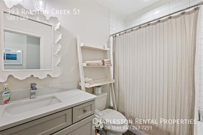 Building Photo - 393 Ralston Creek St