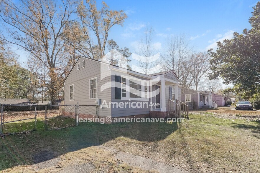 Building Photo - 2506 Coleman Ave