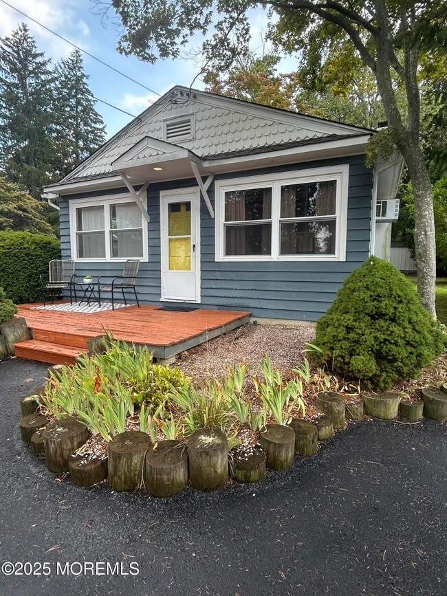 Building Photo - 309 Elizabeth Ave
