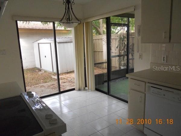 Building Photo - 2615 Sunbranch Dr