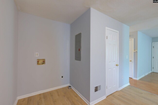 Building Photo - 4203 Monticello Rd