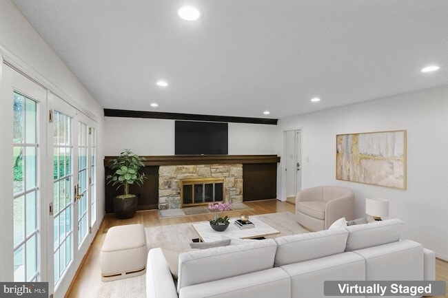 Building Photo - 9312 Sprinklewood Ln