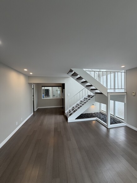 Building Photo - 1017 Morningside Dr