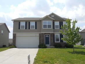 Building Photo - Greenfield - 4 Bedroom