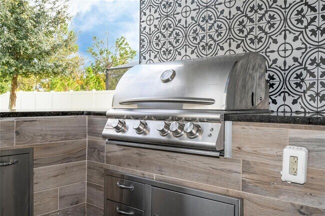 Building Photo - 10551 Petrillo Wy