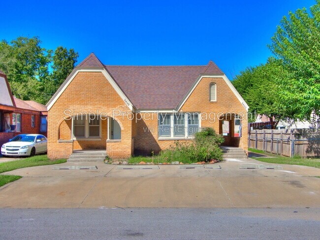 Building Photo - 2407 NW 12th St