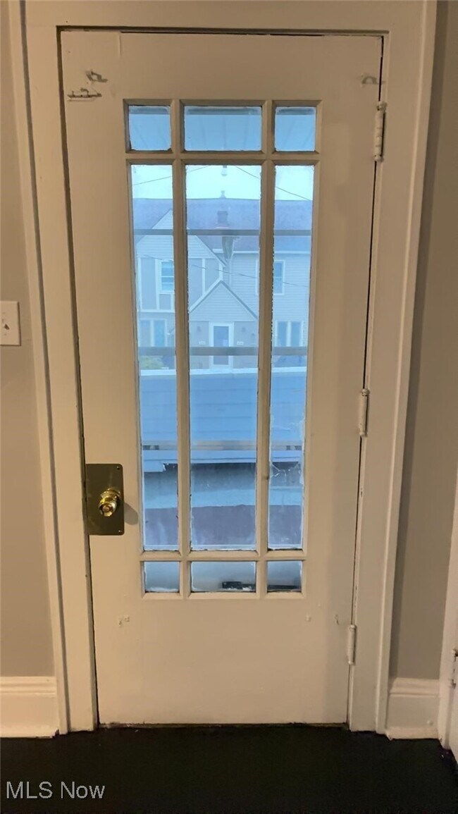 Building Photo - 2171 Olive Ave