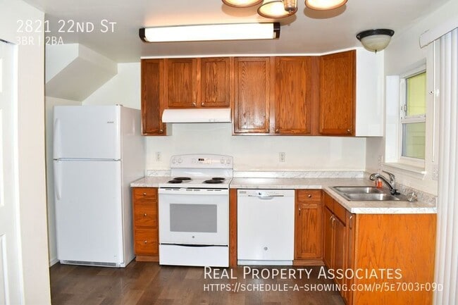 Building Photo - 2821 22nd St