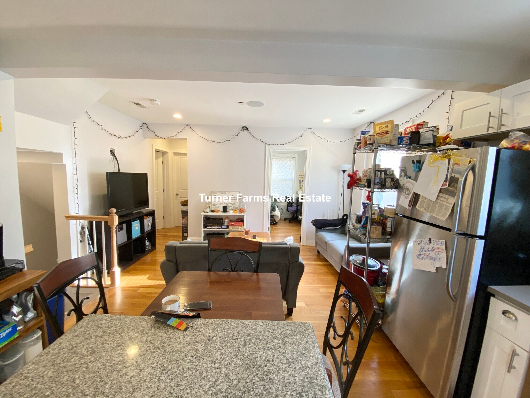 Building Photo - 721 Parker St