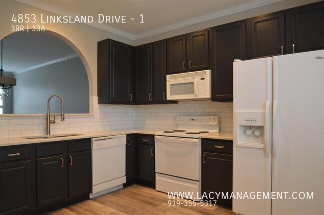 Building Photo - 4853 Linksland Dr