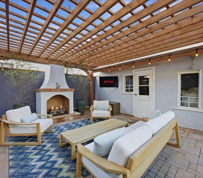 Building Photo - 1905 S Walker Ave