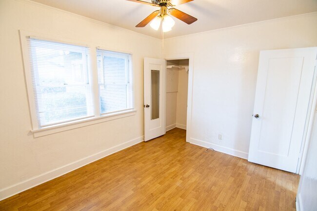 Building Photo - Charming 3-Bedroom Home for Lease in College West, San Diego