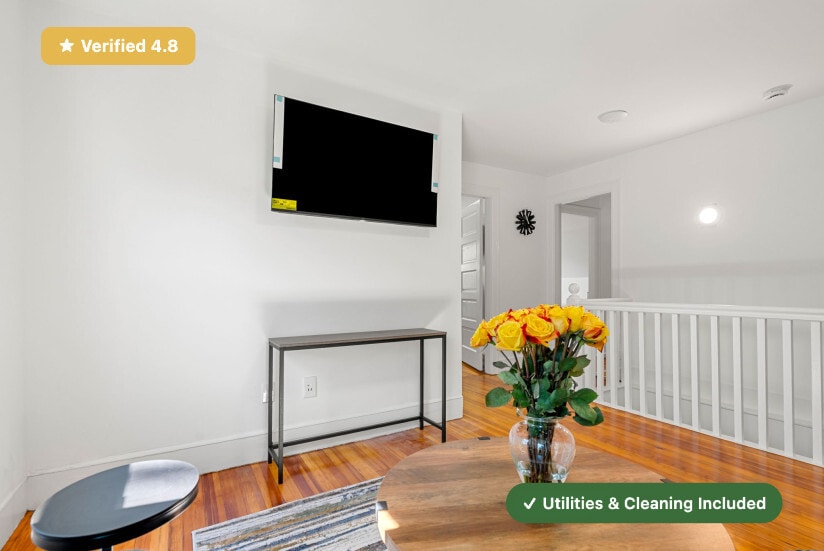 Building Photo - RoostUp Furnished Private Bedroom in Jamaica Plain