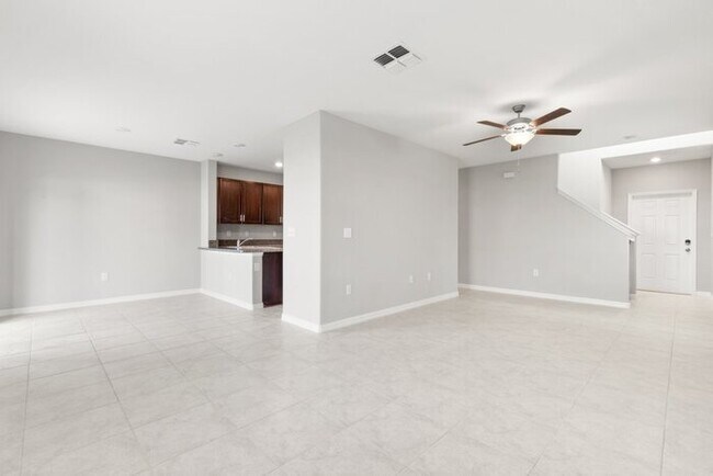 Building Photo - LIKE NEW Home For Rent in Touchstone