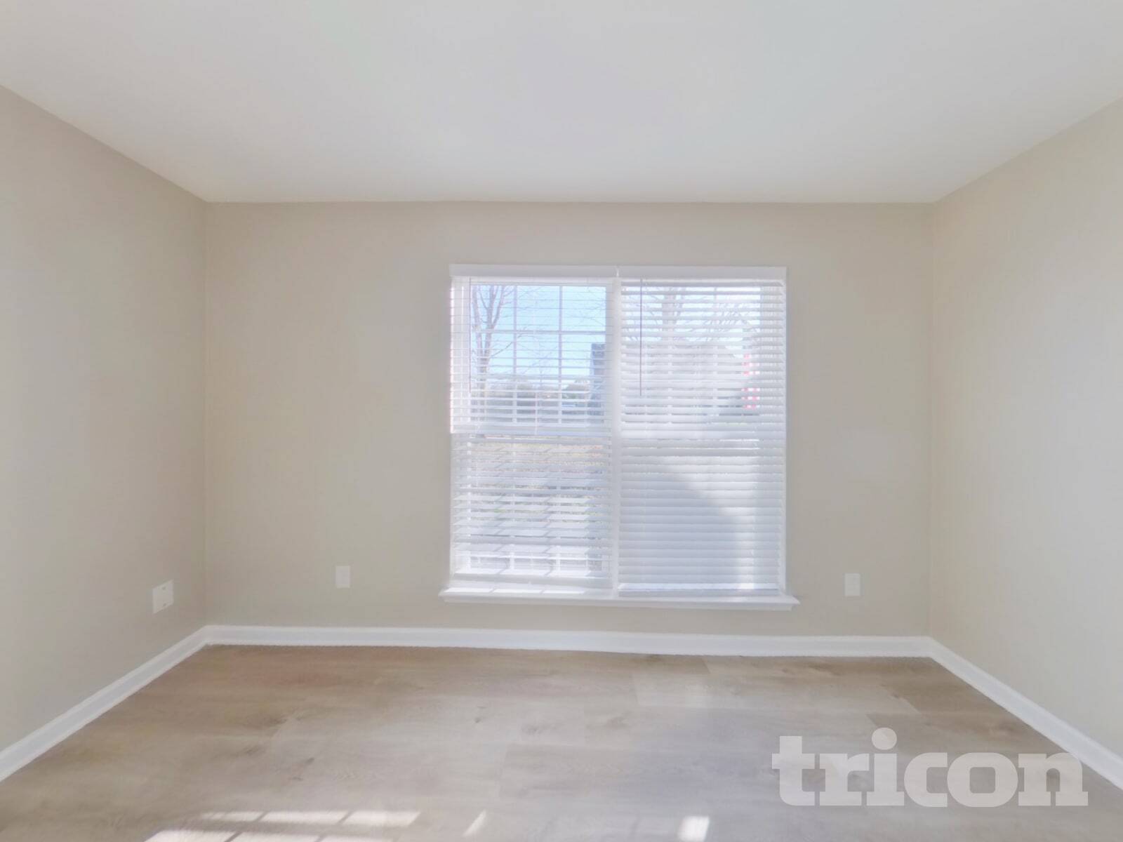 Building Photo - 1402 Weston Ln