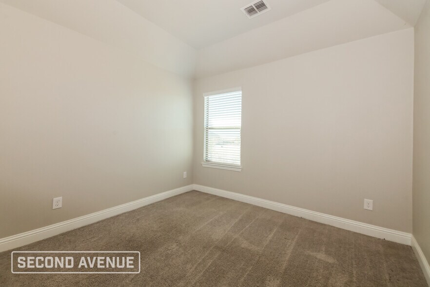 Building Photo - 1149 Flamingo Rd