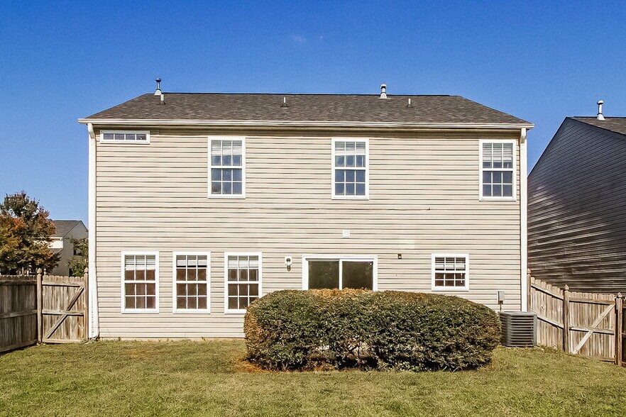 Building Photo - 2120 Speedwell Ct
