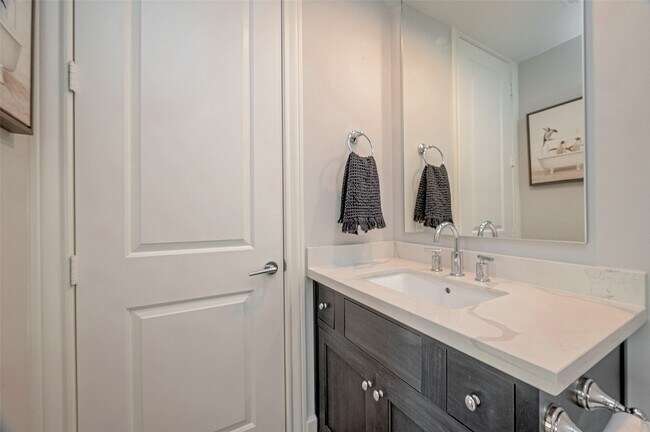 Building Photo - 5213 Feagan St