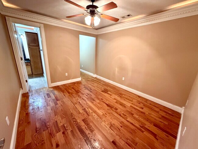 Building Photo - 51 Lee's Ford Dock Rd