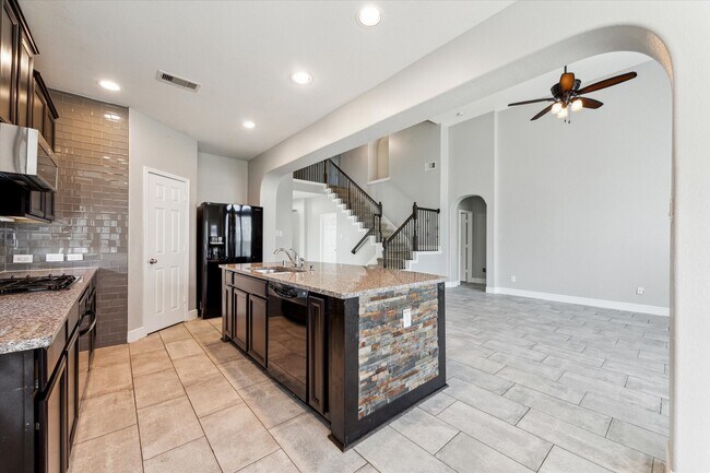 Building Photo - 6159 Flint Ct