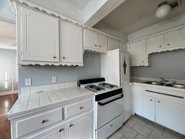 Building Photo - Great 1 Bedroom, 1 Bathroom in OKC!