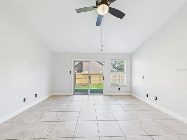 Building Photo - 125 Spanish Moss Ct