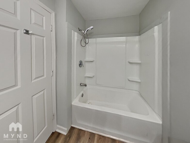 Building Photo - 4537 Puckett St