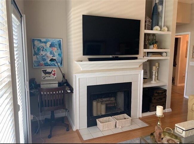 Building Photo - 800 S Dakota Ave