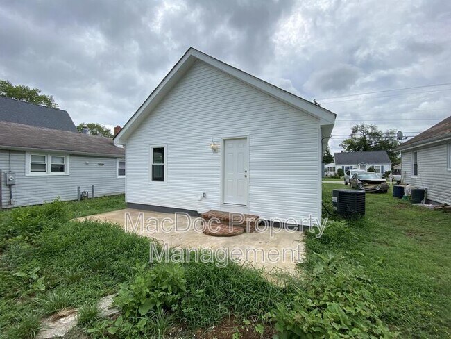Building Photo - 160 Bend Farm Rd
