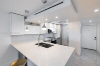 Building Photo - 2903 N Miami Beach Blvd