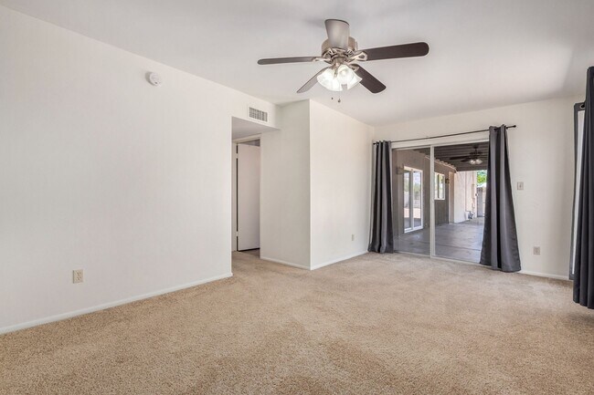 Building Photo - Huge North Scottsdale Home on 1/2 acre