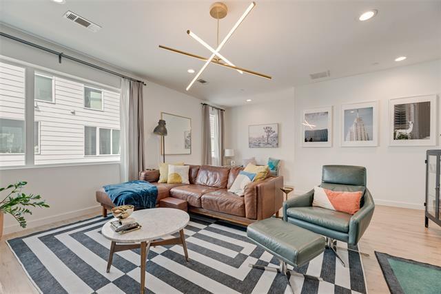 Building Photo - 4705 Bryan St