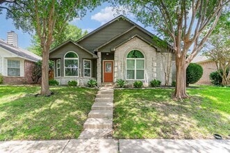 Building Photo - 10678 Quest Dr