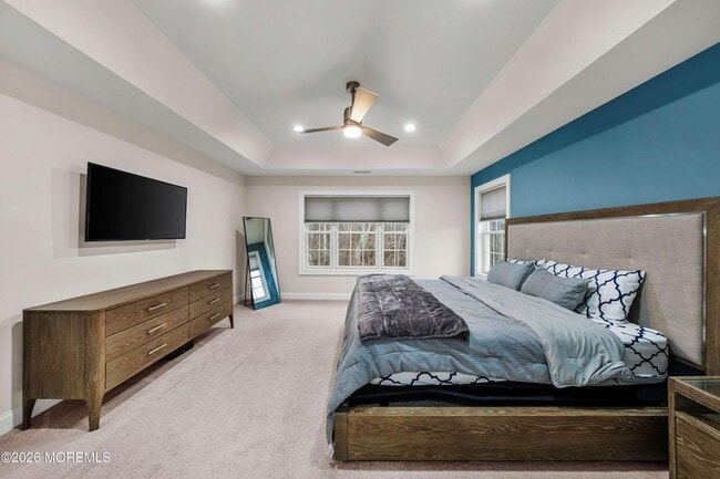 Building Photo - 2 Gonzalez Dr