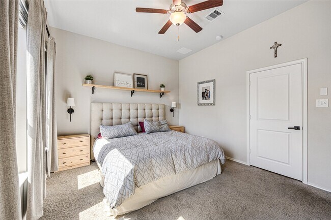 Building Photo - 20323 Rainflower Bay Ln