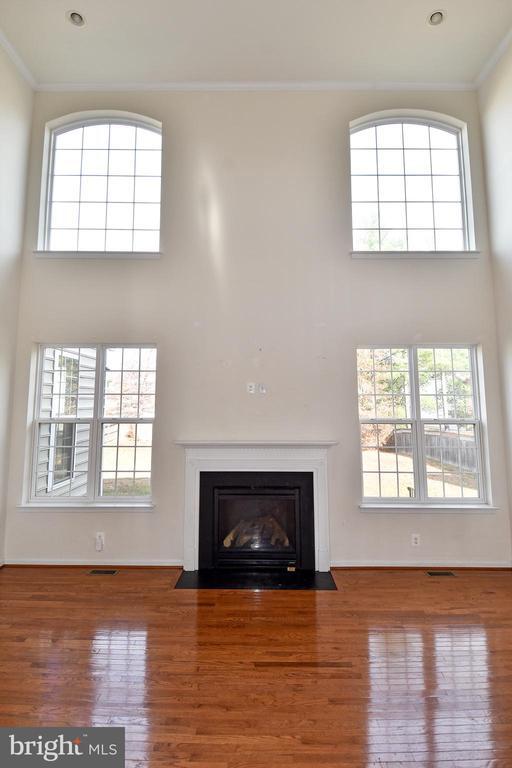 Building Photo - 3082 American Eagle Blvd