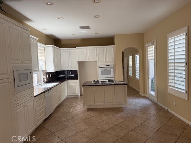 Building Photo - 63 Rockport