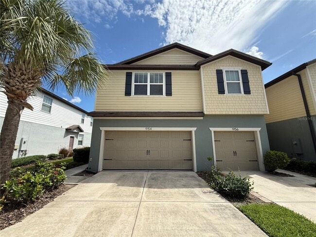 Building Photo - 9154 Hillcroft Dr