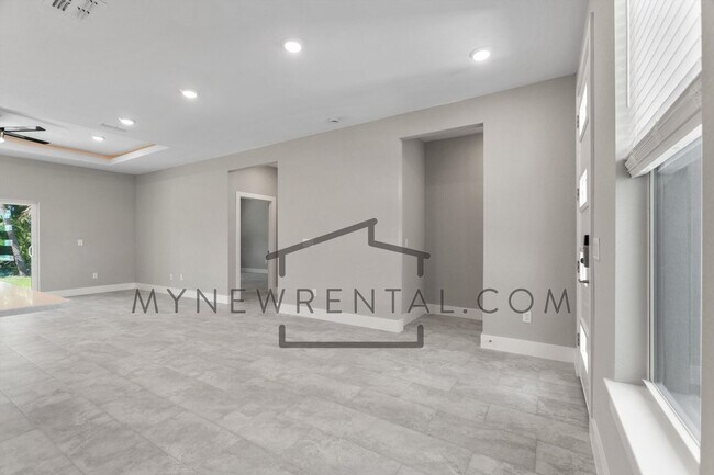 Building Photo - 2241 Nordendale Blvd