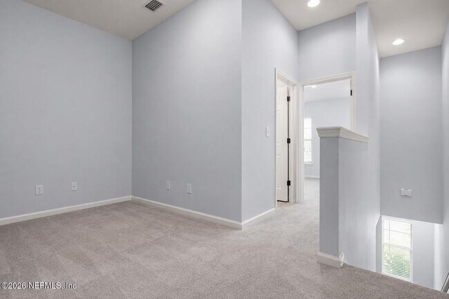 Building Photo - 6150 High Tide Blvd