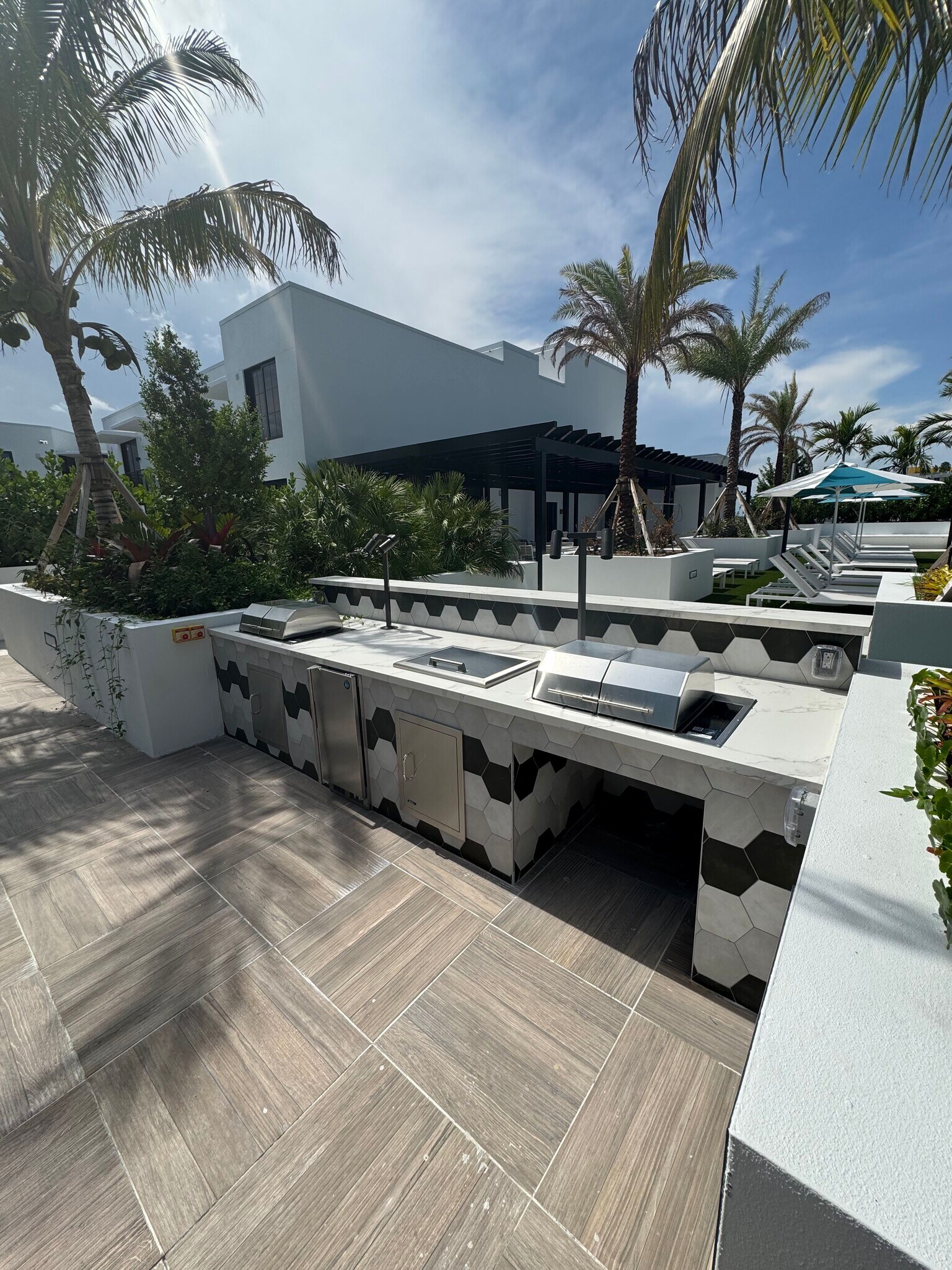 Building Photo - 144 NW 32nd St