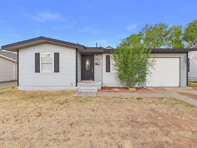 Building Photo - 4620 S Hayden St