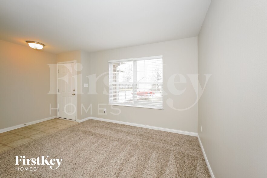 Building Photo - 6465 Matcumbe Way