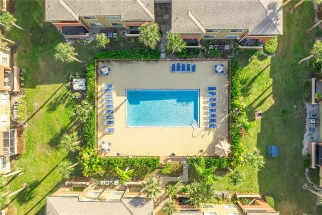 Building Photo - 646 Kenwick Cir