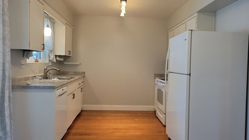 Building Photo - 26217 Birkdale Rd